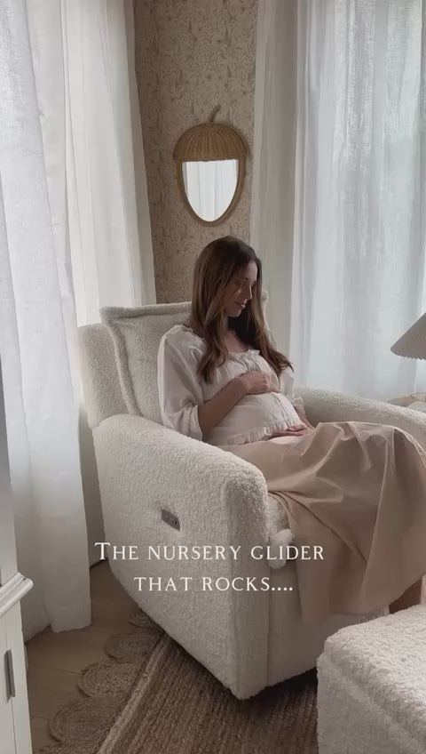 Luna Electric Recliner Nursing Chair - Off White (PREORDER - BEGINNING OF NOV)